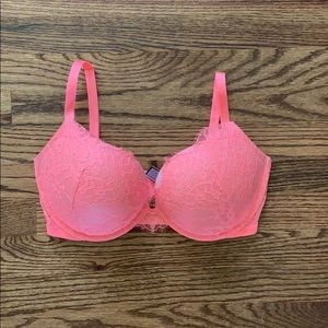 Victoria’s Secret Bra
